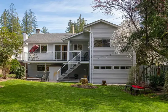 3679 Mountain Highway, North Vancouver For Sale - image 33