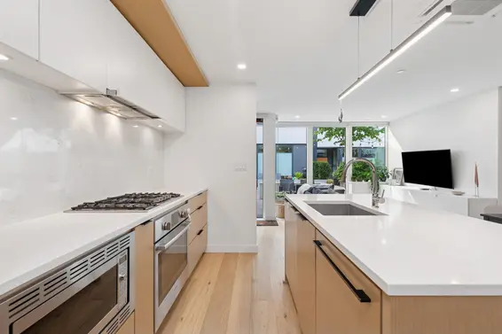 106 649 East 3rd Street, North Vancouver For Sale - image 10
