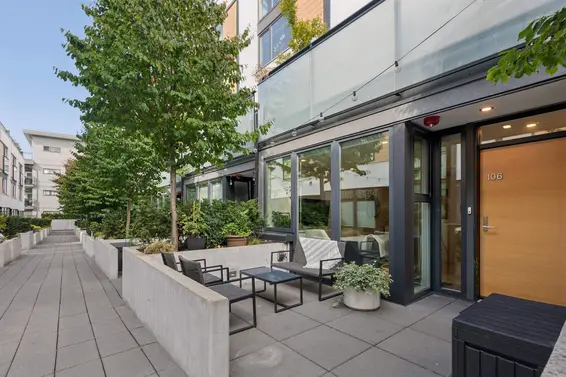 106 649 East 3rd Street, North Vancouver For Sale - image 2
