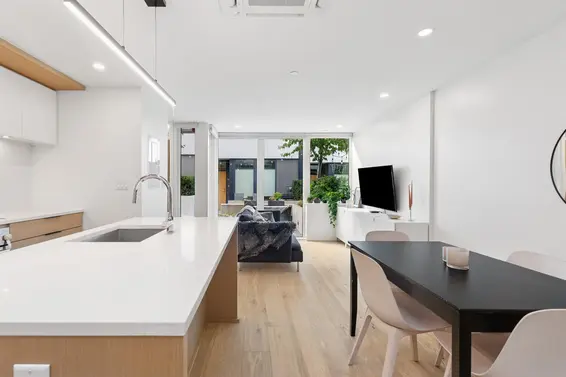 106 649 East 3rd Street, North Vancouver For Sale - image 21