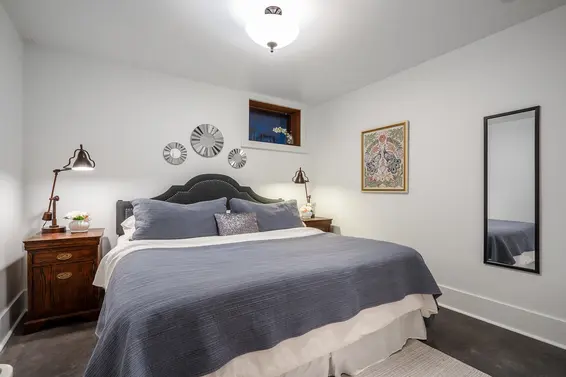 3394 Mahon Avenue, North Vancouver For Sale - image 32