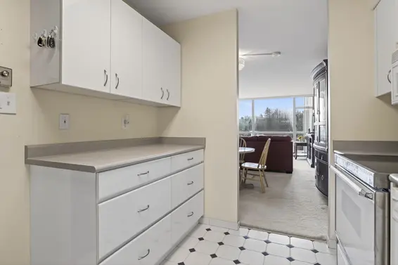 503 1327 East Keith Road, North Vancouver For Sale - image 9