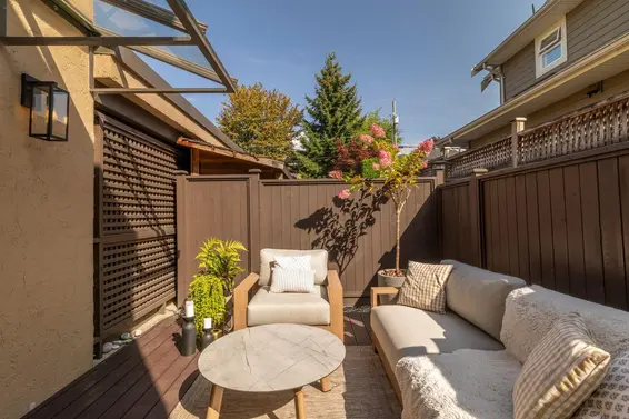 3 226 East 10th Street, North Vancouver For Sale - image 21