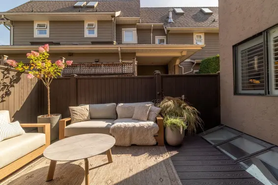 3 226 East 10th Street, North Vancouver For Sale - image 22