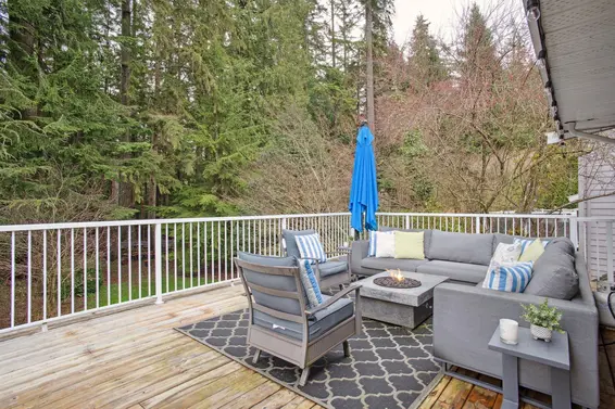 2569 Hyannis Point, North Vancouver For Sale - image 30