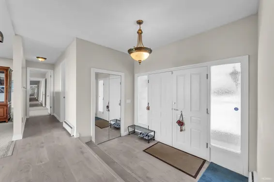 1368 Tyrol Road, West Vancouver For Sale - image 4
