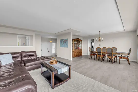 1368 Tyrol Road, West Vancouver For Sale - image 8