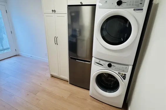 690 East Windsor Road, North Vancouver For Sale - image 30