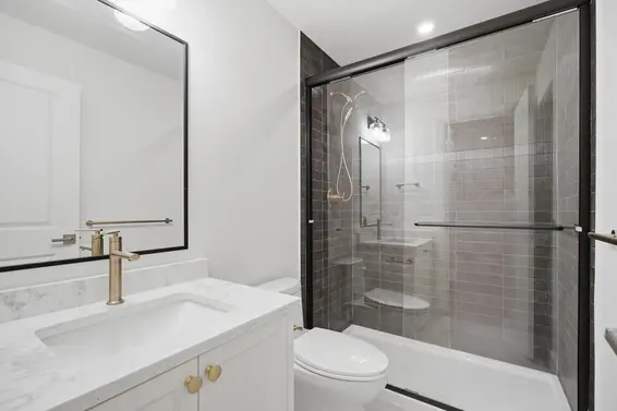 690 East Windsor Road, North Vancouver For Sale - image 34