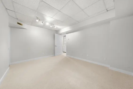 1828 Purcell Way, North Vancouver For Sale - image 31