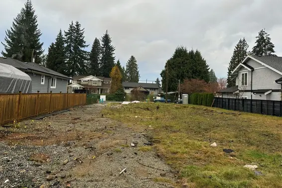 752 East 17th Street, North Vancouver For Sale - image 3