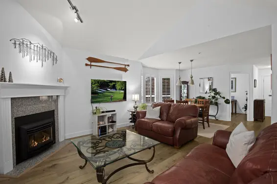 303 1133 East 29th Street, North Vancouver For Sale - image 10