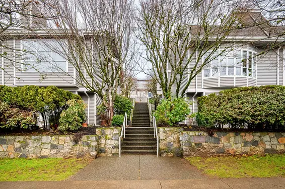 104 222 West 4th Street, North Vancouver For Sale - image 34