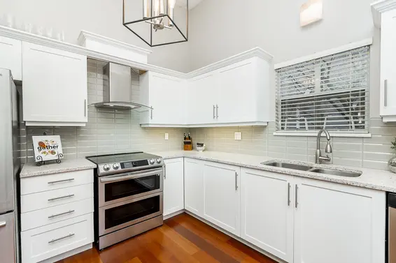 104 222 West 4th Street, North Vancouver For Sale - image 7