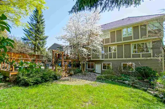 4620 Lockehaven Place, North Vancouver For Sale - image 3