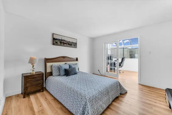 3295 Mountain Highway, North Vancouver For Sale - image 16