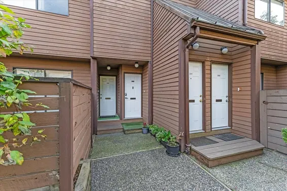 3295 Mountain Highway, North Vancouver For Sale - image 34