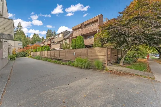 3295 Mountain Highway, North Vancouver For Sale - image 37