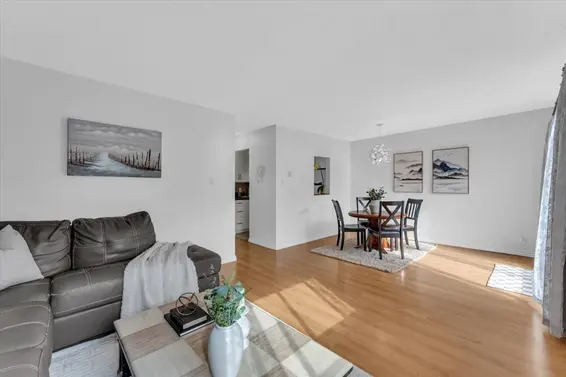 3295 Mountain Highway, North Vancouver For Sale - image 5