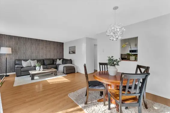 3295 Mountain Highway, North Vancouver For Sale - image 9