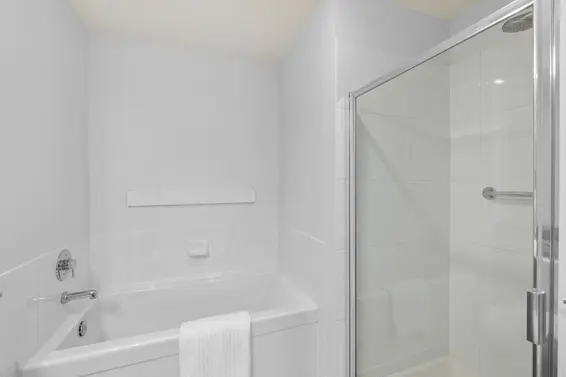 110 2601 Whiteley Court, North Vancouver For Sale - image 13