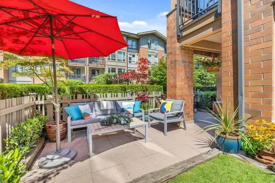 110 2601 Whiteley Court, North Vancouver For Sale - image 26