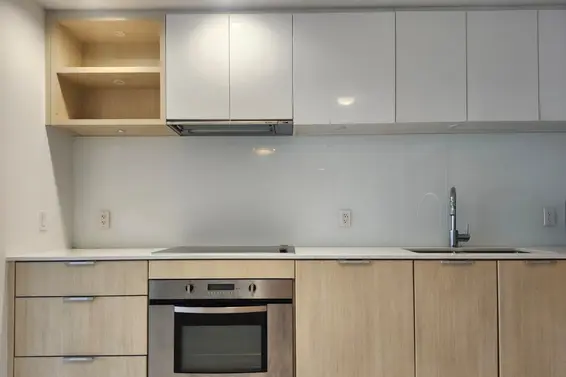 313 111 East 3rd Street, North Vancouver For Sale - image 10