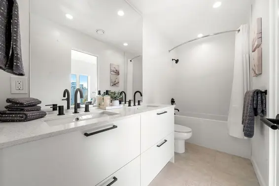 157 555 East 2nd Street, North Vancouver For Sale - image 23