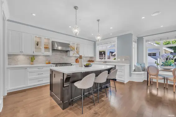 2213 Jefferson Avenue, West Vancouver For Sale - image 13