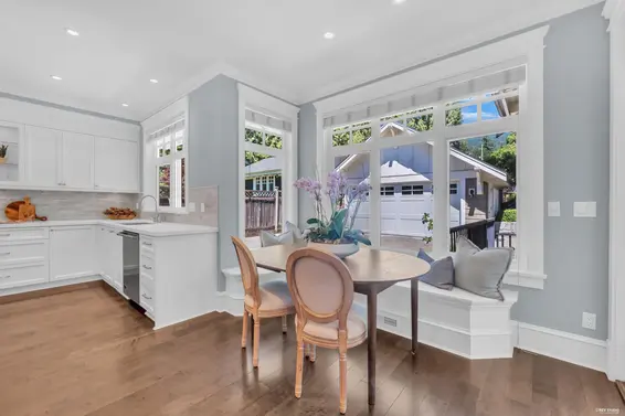2213 Jefferson Avenue, West Vancouver For Sale - image 17