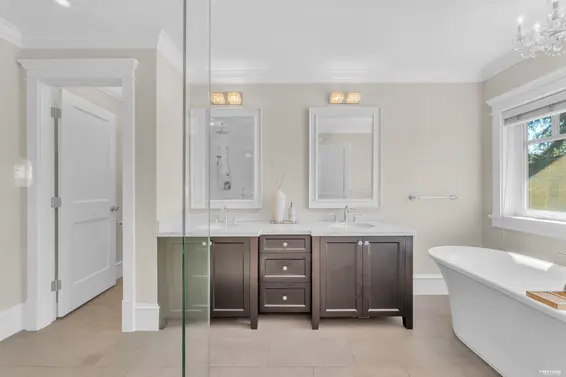 2213 Jefferson Avenue, West Vancouver For Sale - image 24