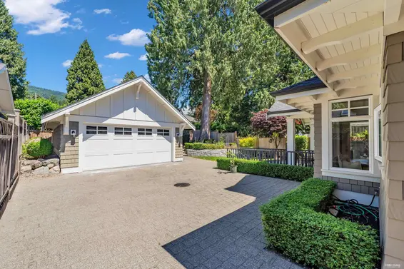 2213 Jefferson Avenue, West Vancouver For Sale - image 37