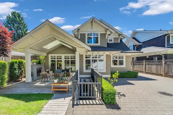 2213 Jefferson Avenue, West Vancouver For Sale - image 9