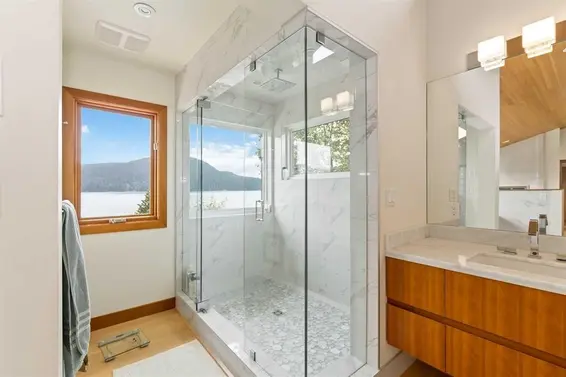 668 Beachview Drive, North Vancouver For Sale - image 22