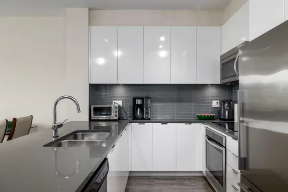 322 2665 Mountain Highway, North Vancouver For Sale - image 3