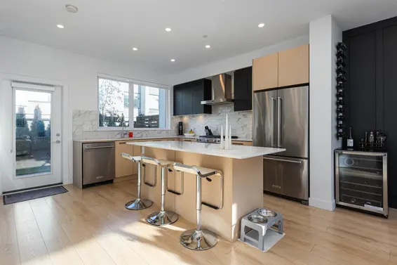 17 602 Lile Drive, North Vancouver For Sale - image 5