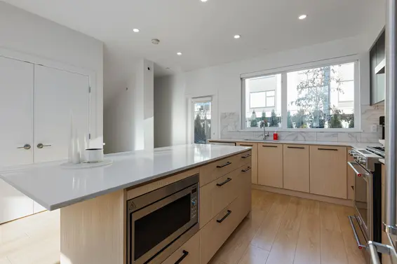 17 602 Lile Drive, North Vancouver For Sale - image 6