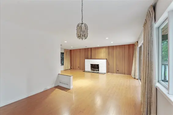 1064 Ruthina Avenue, North Vancouver For Sale - image 13