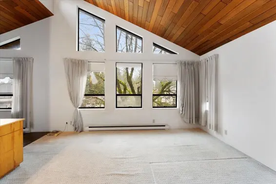 1064 Ruthina Avenue, North Vancouver For Sale - image 29