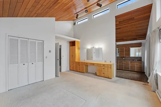 1064 Ruthina Avenue, North Vancouver For Sale - image 37