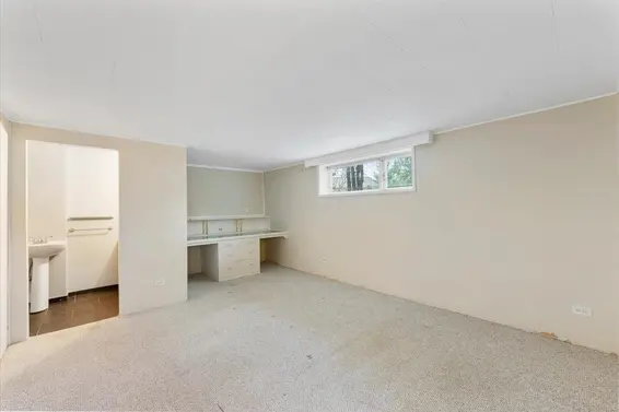 1064 Ruthina Avenue, North Vancouver For Sale - image 38