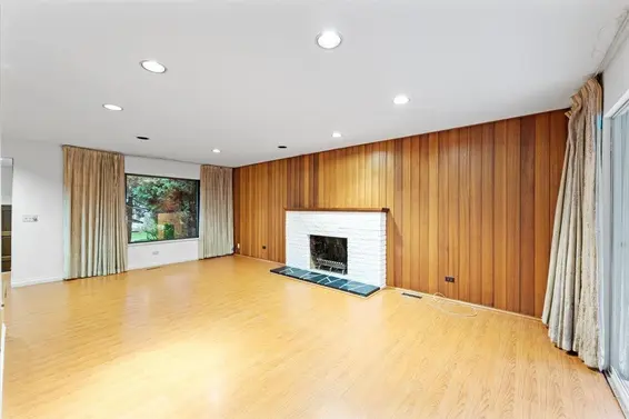 1064 Ruthina Avenue, North Vancouver For Sale - image 9