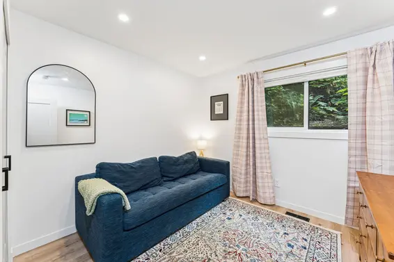 1053 Old Lillooet Road, North Vancouver For Sale - image 20