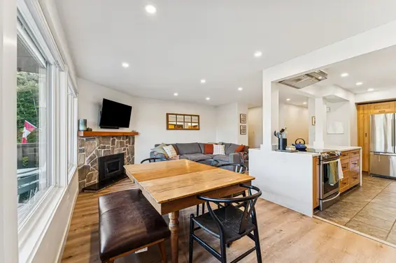 1053 Old Lillooet Road, North Vancouver For Sale - image 9