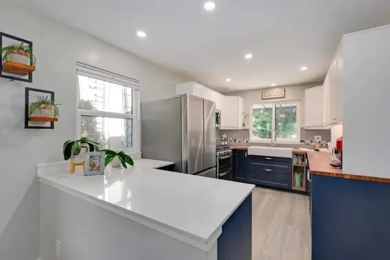 1460 Hamber Court, North Vancouver For Sale - image 10