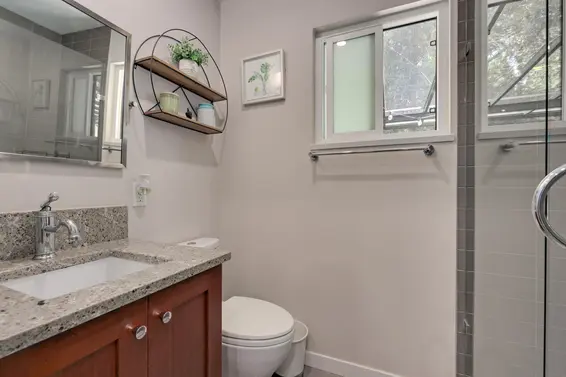 1460 Hamber Court, North Vancouver For Sale - image 14