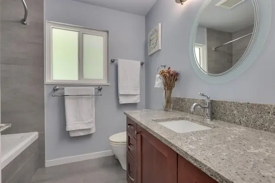 1460 Hamber Court, North Vancouver For Sale - image 23