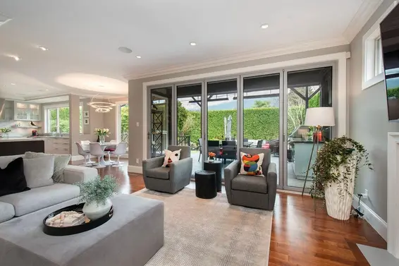 956 Belmont Avenue, North Vancouver For Sale - image 15