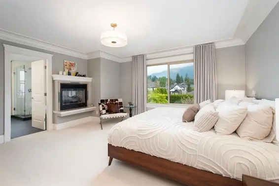 956 Belmont Avenue, North Vancouver For Sale - image 25