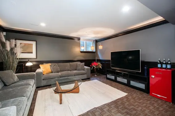 956 Belmont Avenue, North Vancouver For Sale - image 33